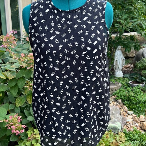 Lucky brand sleeveless top, L - Picture 1 of 7